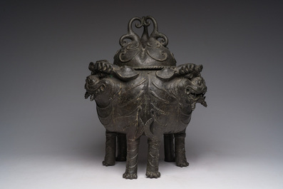 A Chinese bronze 'three luduan' tripod censer, 17th/18th C.