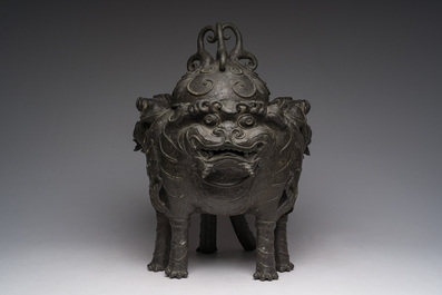 A Chinese bronze 'three luduan' tripod censer, 17th/18th C.