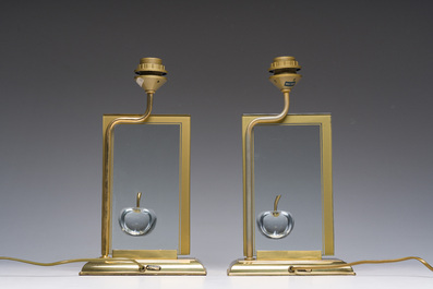 Een paar Franse 'La Pomme' tafellampen in glas en messing, Maison le Dauphin, jaren '70