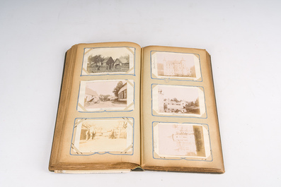 Three albums with postcards mainly depicting views of Belgian villages and towns, a.o. Dalschaert-Praet, Gilleman, Nels, 19th/20th C.