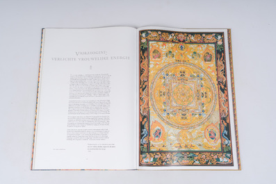 Drie diverse thangkas, Tibet, Nepal en India, 19de/20ste eeuw