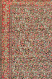 A Persian Senneh rug with floral design ('dessin beaut&eacute;'), wool on cotton, first third 20th C.