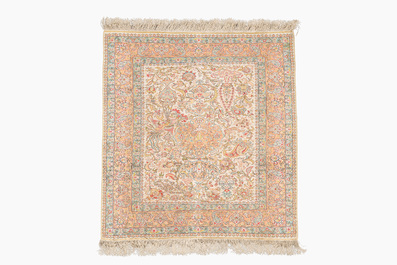 A Turkish silk Kayseri rug with floral design, 20th C.