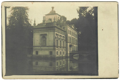 A fine Indian white marble parikha fragment with a Jain Thirthankara, probably Gujarat, 15th/16th C.