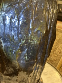 George Minne (1866-1941): Les Trois Saintes Femmes, bruin-zwartgepatineerd brons, met gieterijstempel De Groeve (1896)