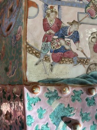 A hexagonal Chinese famille rose garden seat with figural design, 19th C.