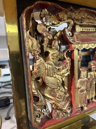 Two pairs of table lamps with South-Chinese reticulated gilt wooden carvings, 20th C.