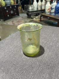 Drie Romeinse glazen flesjes, 1ste/4de eeuw