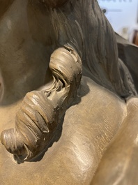 Franse school, navolger van Felix Lecomte (1737-1817): Buste van Marie Antoinette, gepatineerd terracotta op marmeren voet, ca. 1900