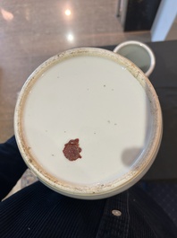 Een diverse collectie Chinees qianjiang cai en famille rose porselein, 19de/20ste eeuw