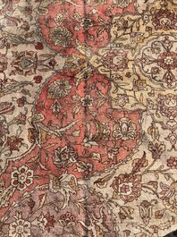 A Turkish Sivas rug with central medallion and floral design, wool on cotton, 20th C.
