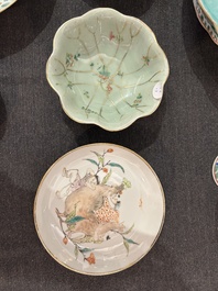 Een diverse collectie Chinees famille rose en qianjiang cai porselein, 19de eeuw