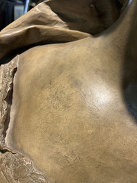 Franse school, navolger van Felix Lecomte (1737-1817): Buste van Marie Antoinette, gepatineerd terracotta op marmeren voet, ca. 1900