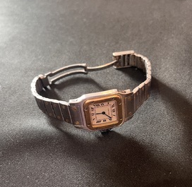 A Cartier Santos Galb&eacute;e yellow gold and steel wristwatch, n&deg;166930, second half 20th C.