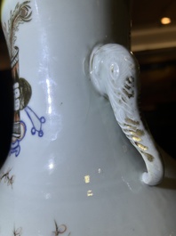 A Chinese doucai 'antiquities' vase, 19th/20th C.