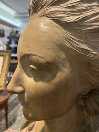 Franse school, navolger van Felix Lecomte (1737-1817): Buste van Marie Antoinette, gepatineerd terracotta op marmeren voet, ca. 1900