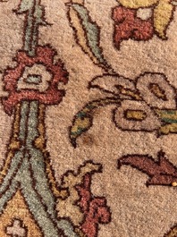 A Turkish Sivas rug with central medallion and floral design, wool on cotton, 20th C.