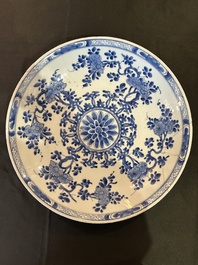 Three Chinese blue and white dishes and one polychrome dish, Kangxi and 19th/20th C.