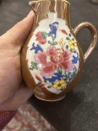 Een diverse collectie Chinees famille rose porselein, Yongzheng/Qianlong