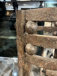 Victor Horta (1861-1947, attributed to): A pair of patinated open-worked wrought iron bases, early 20th C.