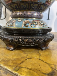 A pair of Chinese cloisonn&eacute; 'taotie masks' vases, 20th C.