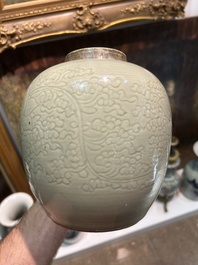 Seven Chinese monochrome wares, 18th/20th C.