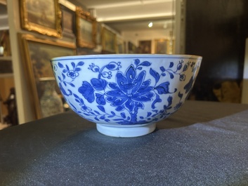 Two Chinese blue and white bowls, Kangxi and 19th C.