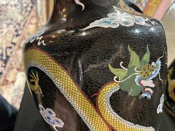 A pair of Chinese cloisonn&eacute; dragon vases, 19th/20th C.