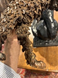 Een paar houten sculpturen van poedels en een leeuw, mogelijk Engeland, 18de/19de eeuw