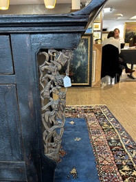 A Chinese wooden altar cabinet ('jia tang gui') with openworked ends, Guangdong/Fujian, late Qing/Republic
