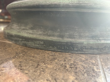 Eug&egrave;ne Louis Lequesne (1815-1887): Twee grote gepatineerd bronzen tuinbeelden van vrouwen naar de Antieken, gieterijstempel Durenne, Parijs, 19de eeuw