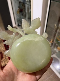 Drie Chinese hardstenen snijwerken, 19de/20ste eeuw