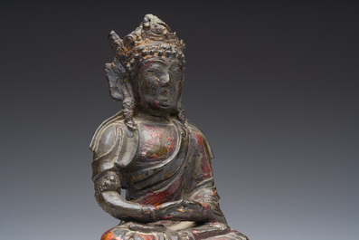 Bouddha assis en bronze dor&eacute; et laqu&eacute;, Chine, Ming