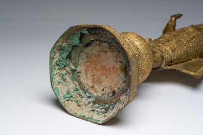 Een Thaise verguld bronzen figuur van een staande Boeddha, Rattanakosin, 19de eeuw