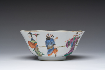 Een Chinese famille rose kom met onsterfelijken, Tongzhi merk en periode