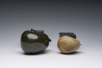 Deux t&ecirc;tes dites du 'Grand Tour' de style &eacute;gyptienne en bronze et pierre, probablement Italie, 19&egrave;me si&egrave;cle