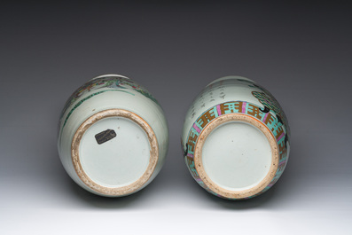 Twee Chinese famille rose vazen met bloemenmanden en Magu en een hert, 19de/20ste eeuw