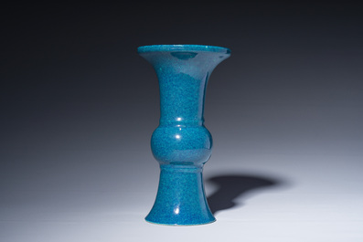 A Chinese robin's egg glazed yenyen vase, 19th C.