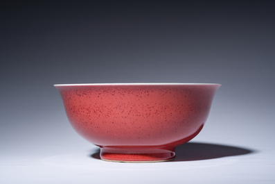 Bol en porcelaine de Chine en rouge de cuivre monochrome, 19&egrave;me si&egrave;cle