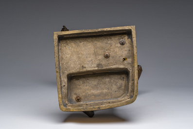 Emile Picault (1833-1915, in de stijl van): 'Escholier', deels bruingepatineerd brons, 20ste eeuw