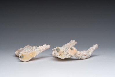 Two Chinese white coral sculptures depicting Guanyin and Shou Lao, 19th/20th C.