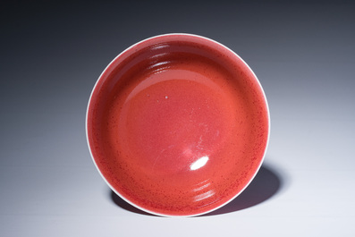 Bol en porcelaine de Chine en rouge de cuivre monochrome, 19&egrave;me si&egrave;cle