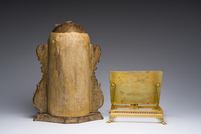 Tabernacle espagnol en bois patin&eacute; et dor&eacute; et un lutrin n&eacute;o-gothique en laiton, 18&egrave;me/20&egrave;me si&egrave;cle