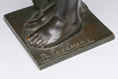 Andr&eacute; Taeckens (1906-1965): Femme nue debout portant un collier, bronze patin&eacute;, marque de fonderie 'Brons G. Vindevogel'