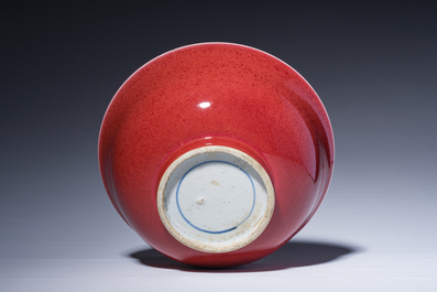 Bol en porcelaine de Chine en rouge de cuivre monochrome, 19&egrave;me si&egrave;cle