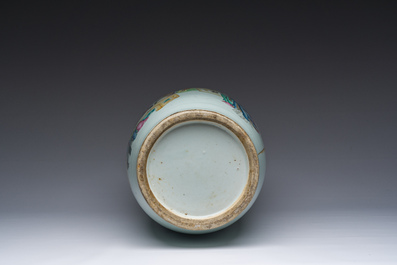 A Chinese famille rose vase with female scholars, 19th/20th C.