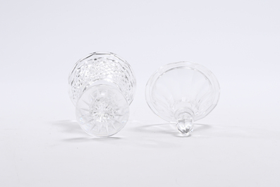 Pichet bellarmine en gr&egrave;s allemand et une bonbonni&egrave;re en cristal taill&eacute;, 17&egrave;me et 19&egrave;me si&egrave;cle