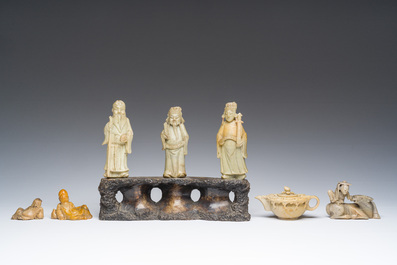 Collection vari&eacute;e de sculptures en pierre &agrave; savon, Chine, 19&egrave;me/20&egrave;me si&egrave;cle