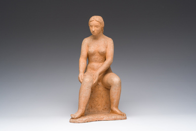 Antoine Vriens (1902-1987): Dame nue assise, terre cuite, dat&eacute; (19)66
