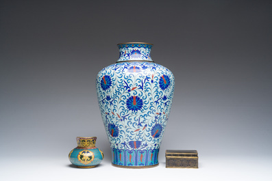 A Chinese cloisonn&eacute; 'meiping' vase with lotus scrolls, a ewer and a rectangular box and cover, 19th/20th C.